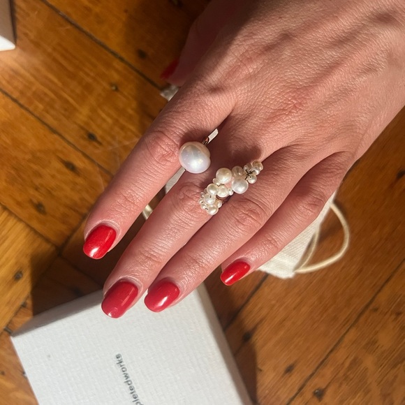 NIB Completed Works Pearl Ring - Picture 2 of 2